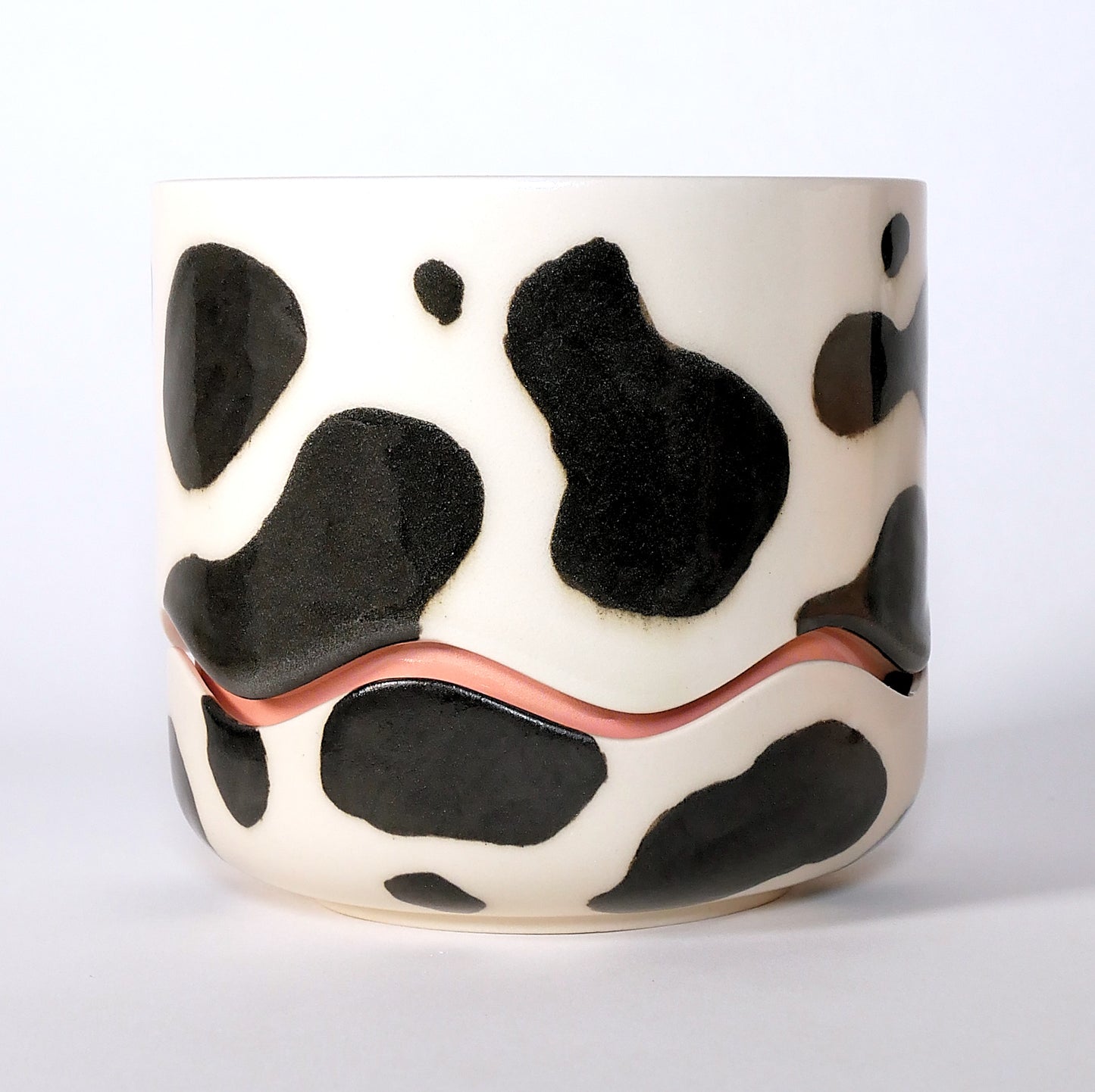 Squiggle Planter / Cow