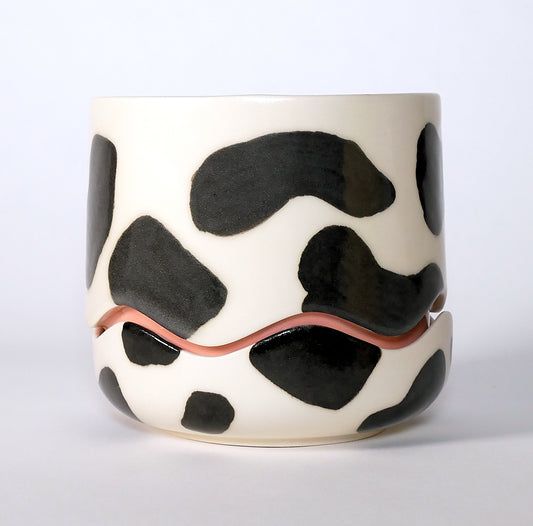 Squiggle Planter / Cow